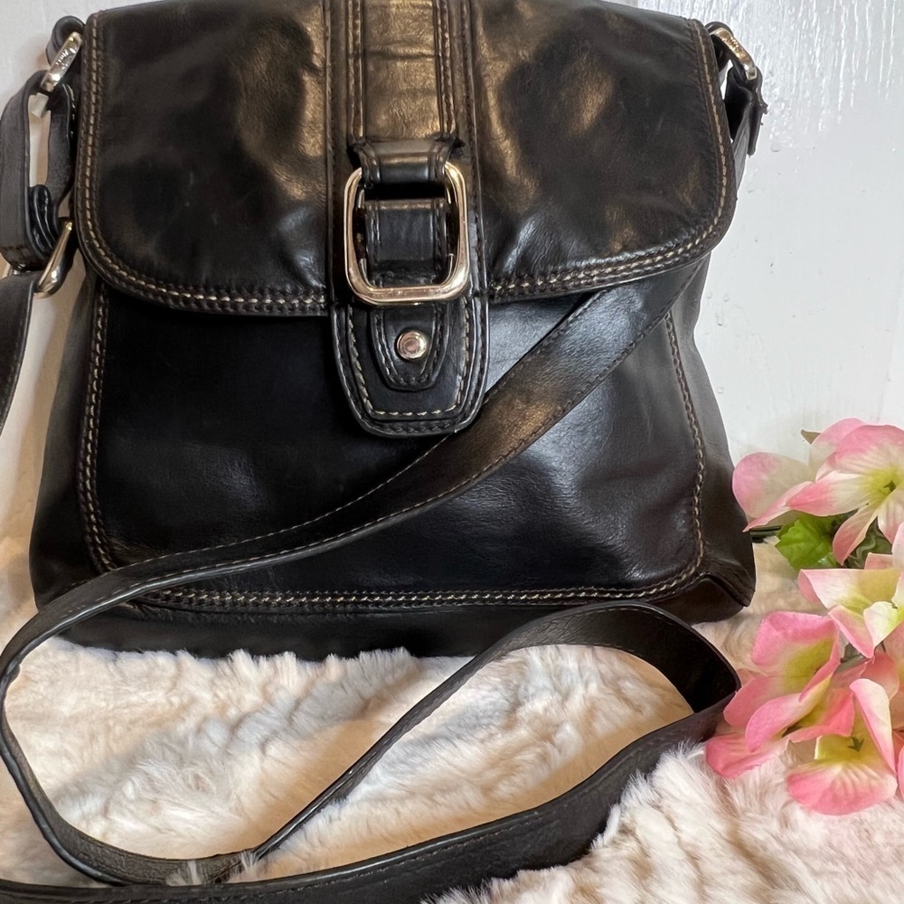 FOSSIL BLACK PURSE. BEAUTIFUL SOFT LEATHER - Picture 3 of 13